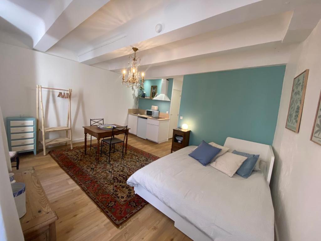 3 Studios Hyeres - Centre Ville Rue Pietonne - Manon Buitenkant foto